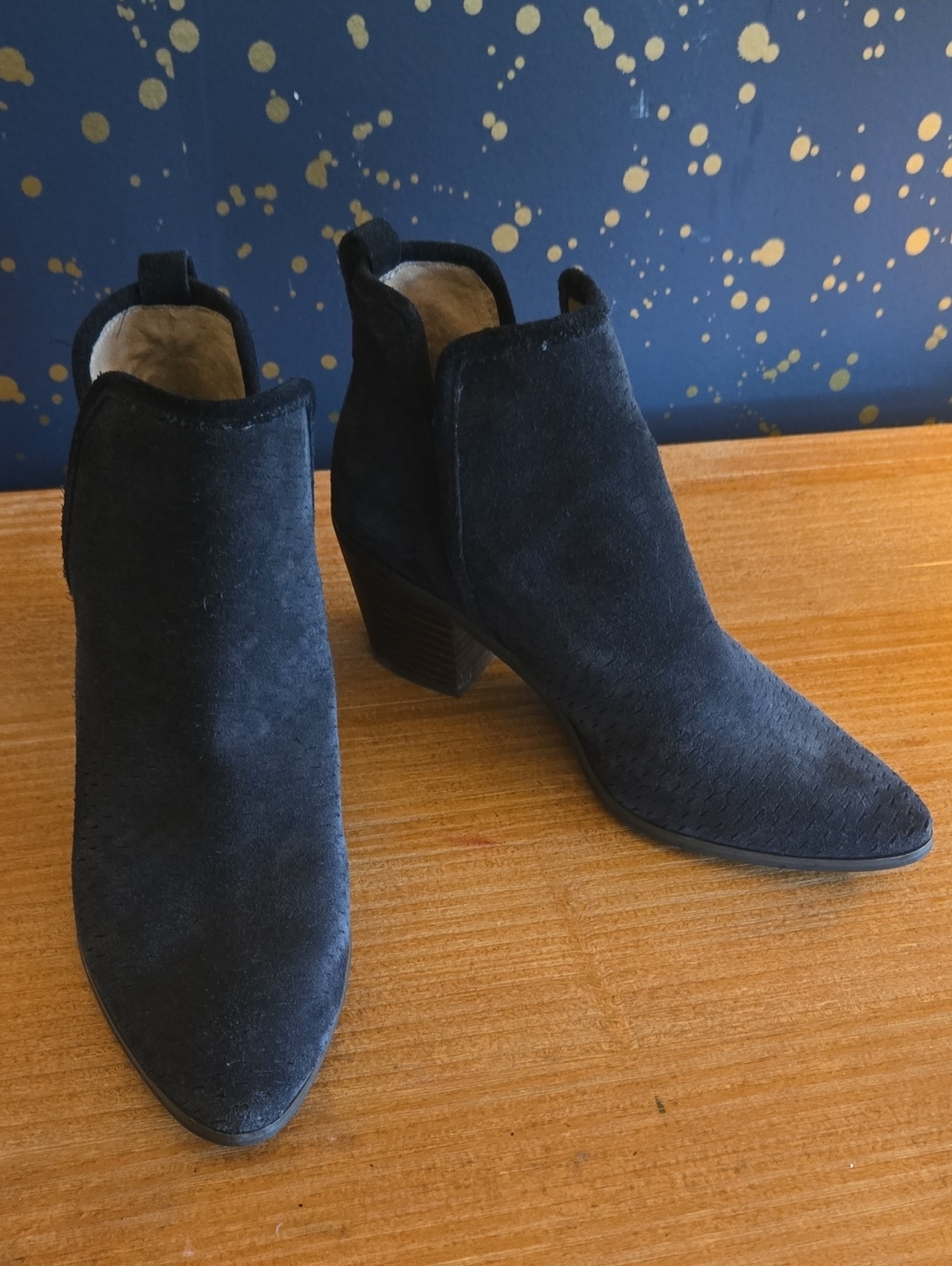 LUCKY BRAND Ankle Booties In Navy Blue Perforated Suede 2.5" Heels Size 7